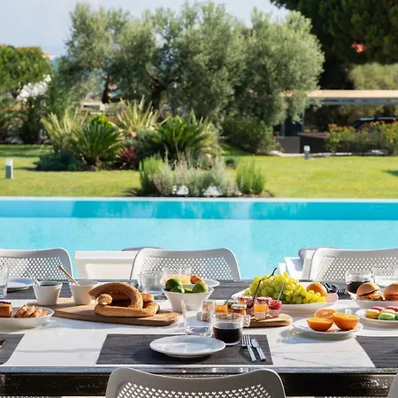 Kassandra Luxury Villas