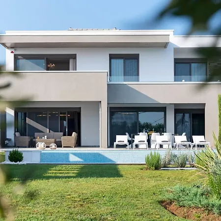 Villa Kassandra Luxury Villas