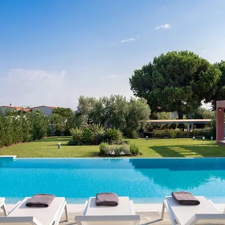 Villa Kassandra Luxury Villas *