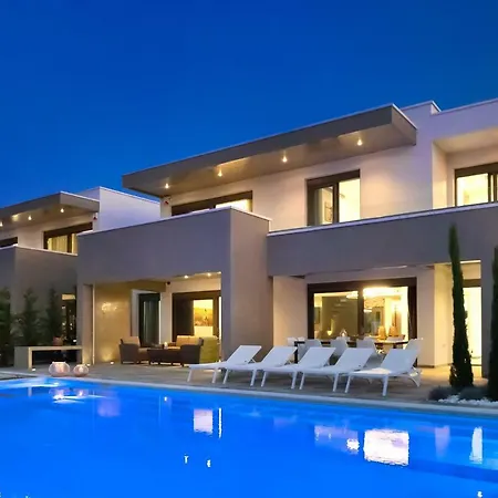 Kassandra Luxury Villas Villa