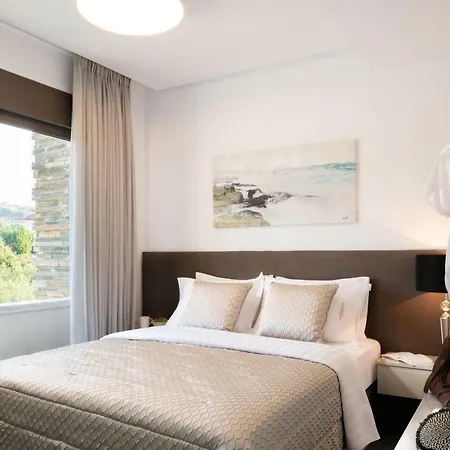 Kassandra Luxury Villas *