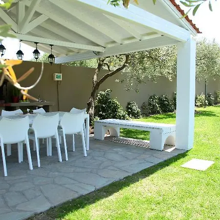 Kassandra Luxury Villas *